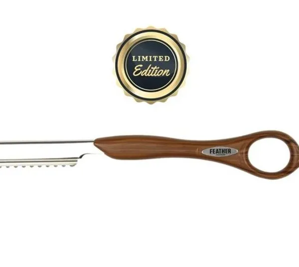 Feather Styling Razor - Wood Look - Professional Barber & Salon Supplies